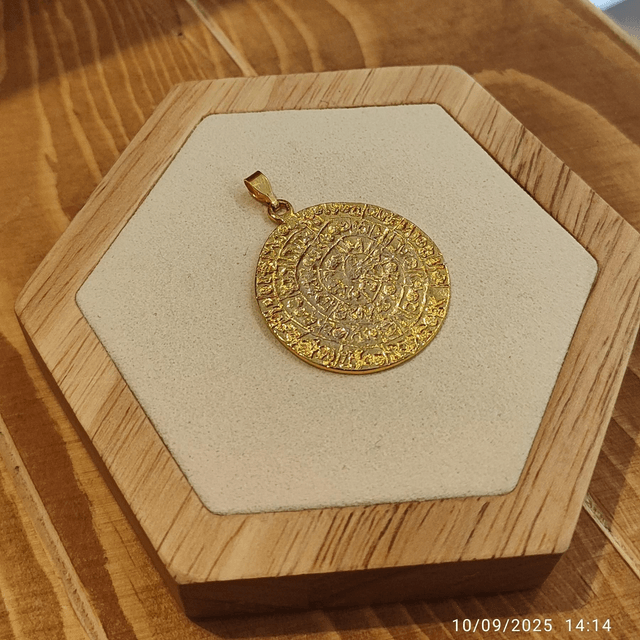 Médaillon "Disque de Phaistos"