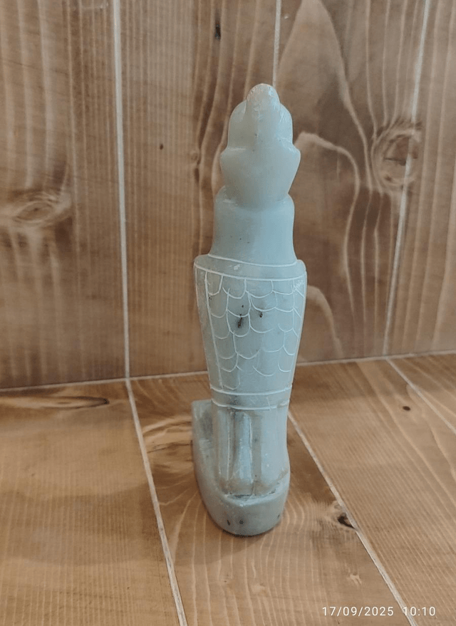 Horus en Albâtre 