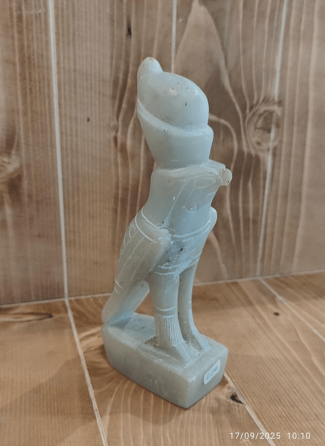 Horus en Albâtre 