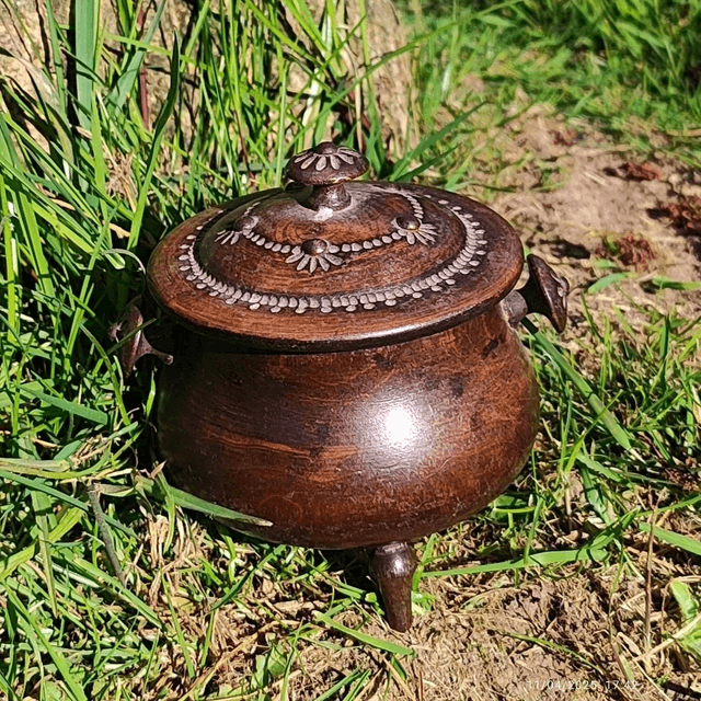 Chaudron en bois #3